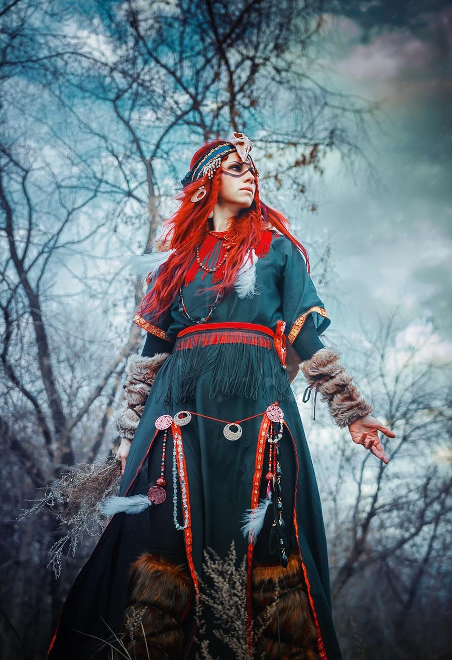 Girls in Slavic costumes underwear in Bhavnagar